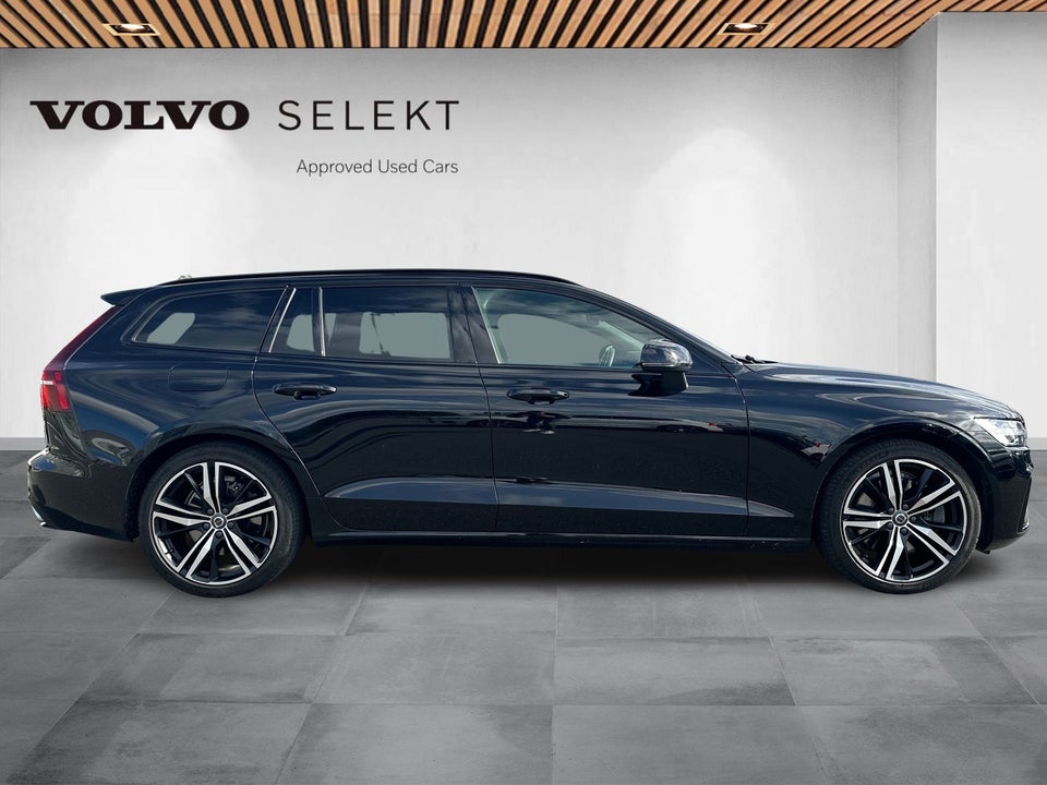 Volvo V60 2,0 T6 ReCharge R-Design aut. AWD 5d