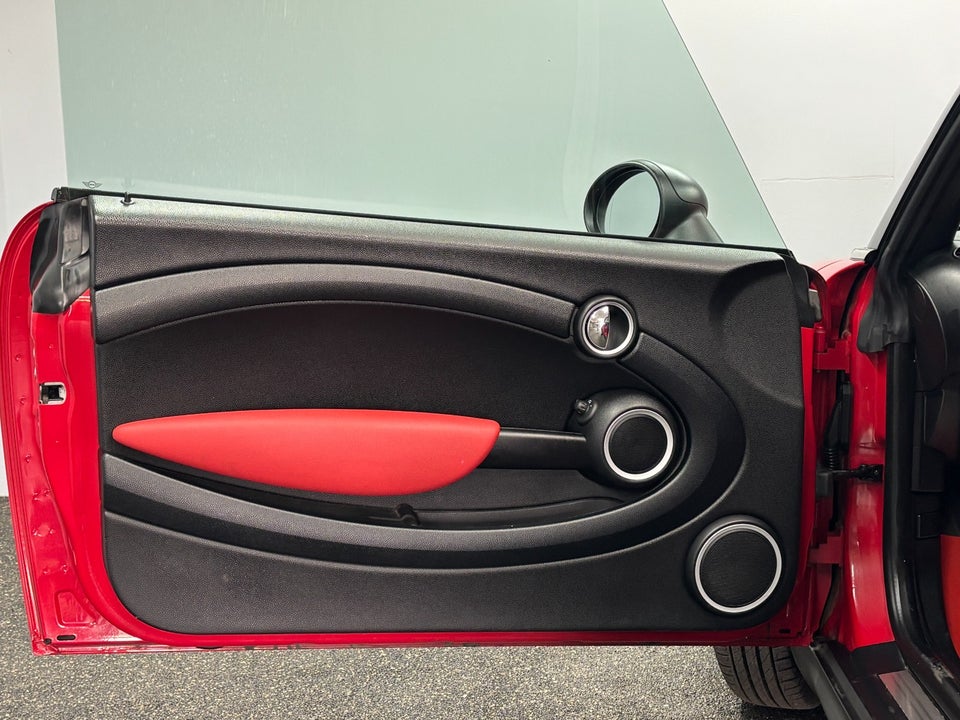 MINI One 1,6 Cabriolet 2d