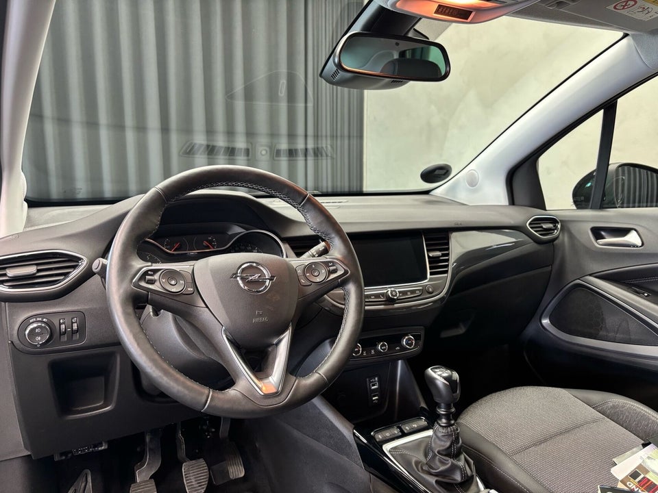 Opel Crossland 1,2 T 110 Sport 5d