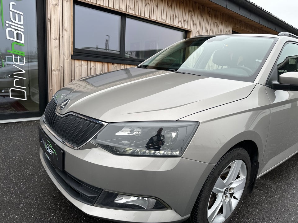 Skoda Fabia 1,0 TSi 110 Style Combi DSG 5d
