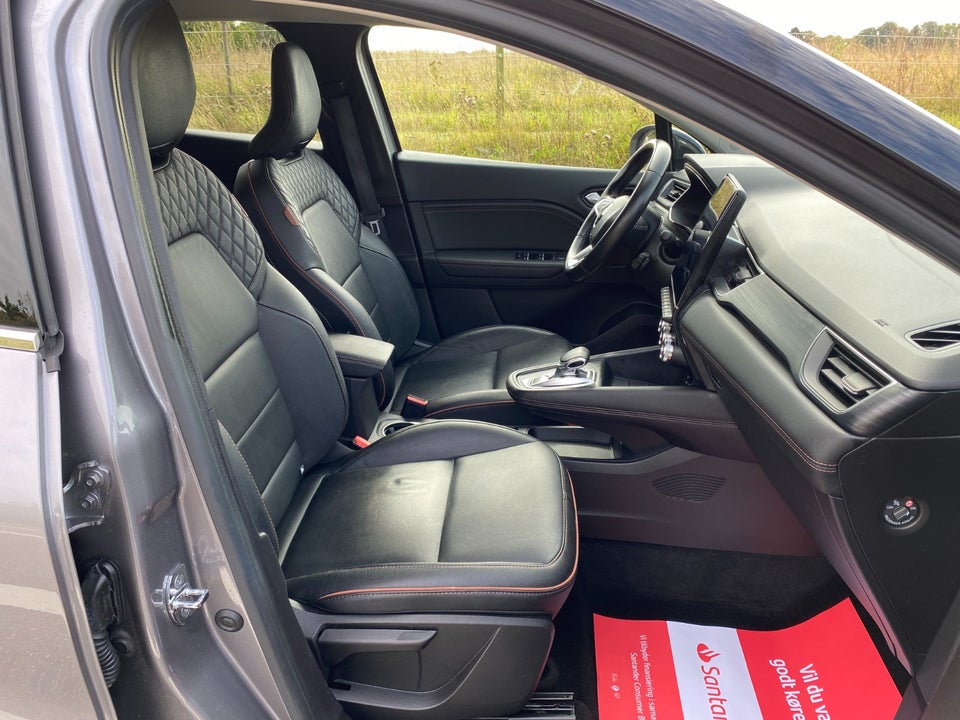 Renault Captur 1,6 E-Tech Initiale Paris 5d