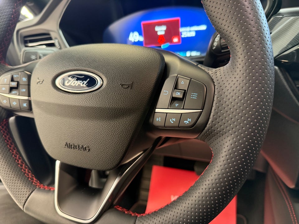 Ford Kuga 2,5 PHEV ST-Line X CVT 5d