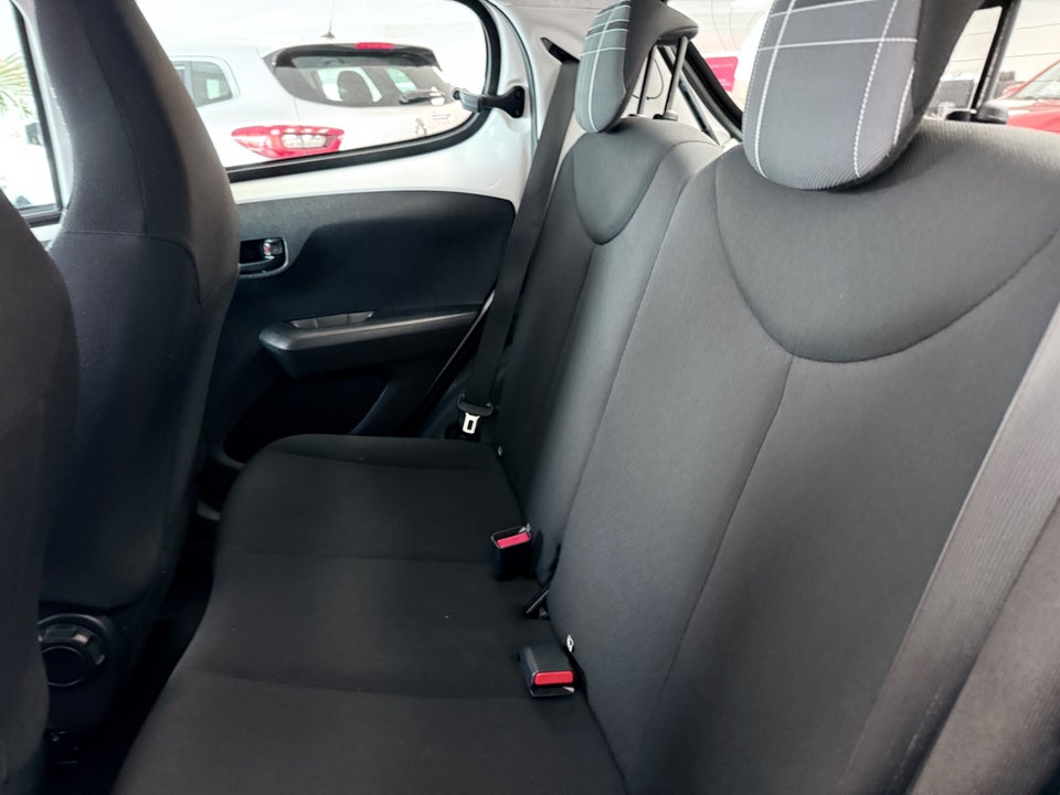 Peugeot 108 1,0 e-VTi 69 Active 5d