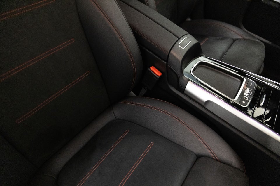 Mercedes EQB250+ AMG Premium 7prs 5d