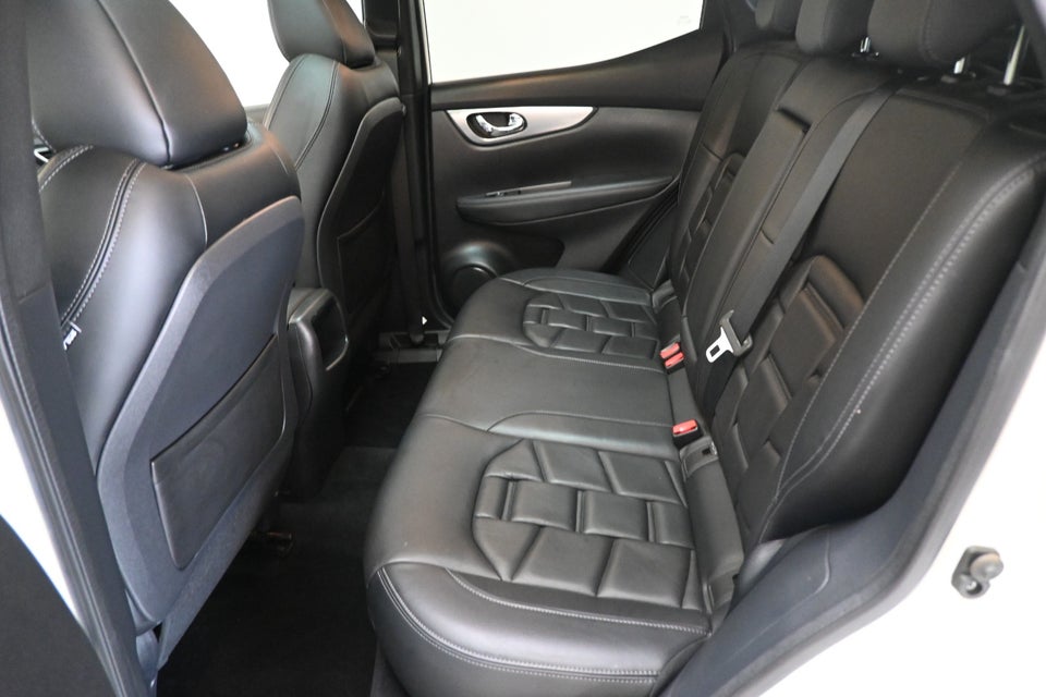 Nissan Qashqai 1,3 Dig-T 160 Tekna+ 5d