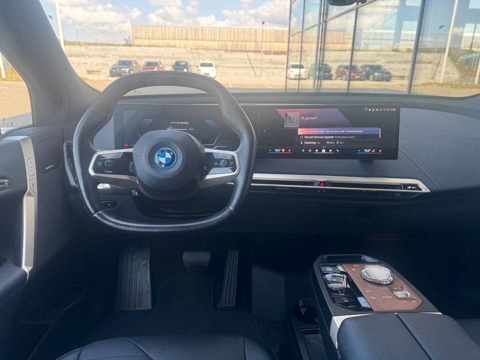 BMW iX xDrive50 Supercharged 5d
