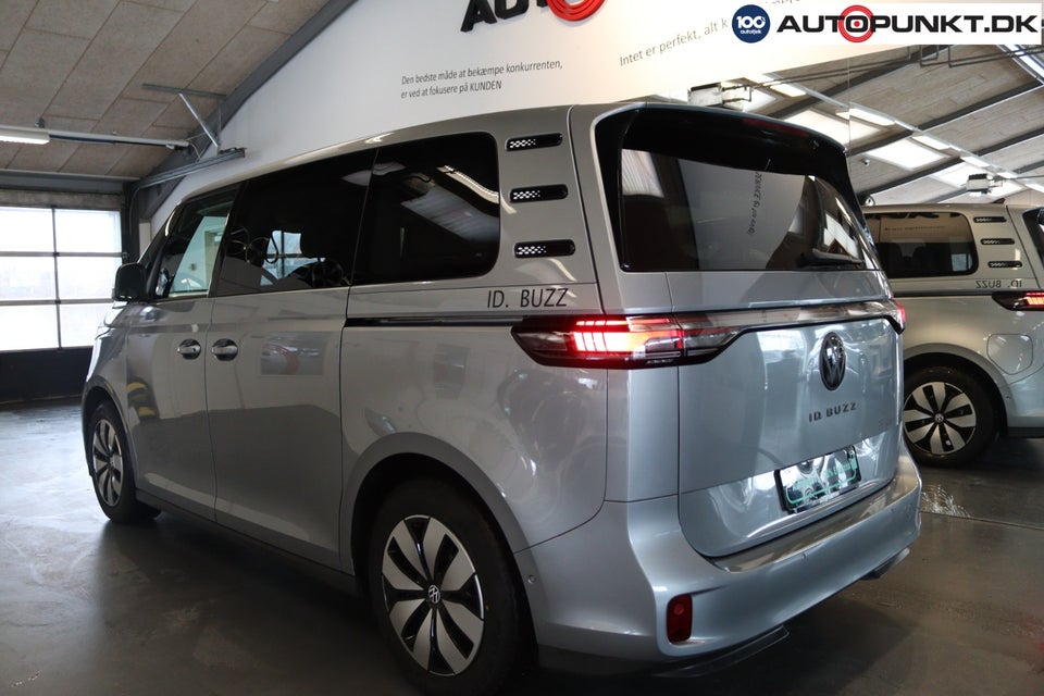 VW ID.Buzz 77 Style SWB 5d