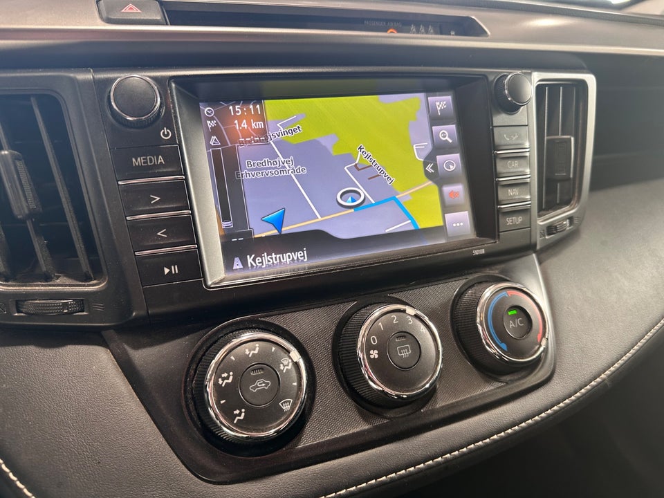 Toyota RAV4 2,0 D-4D T2 5d