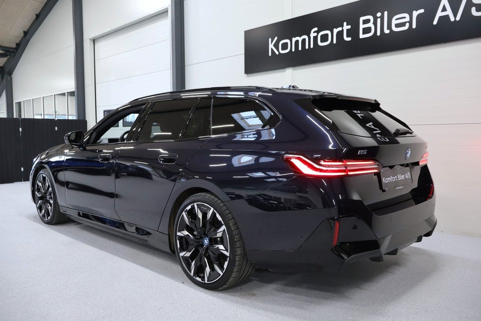 BMW i5 eDrive40 Touring M-Sport 5d