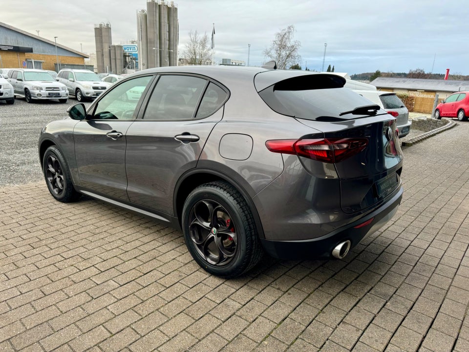 Alfa Romeo Stelvio 2,2 JTD 210 Super aut. Q4 5d