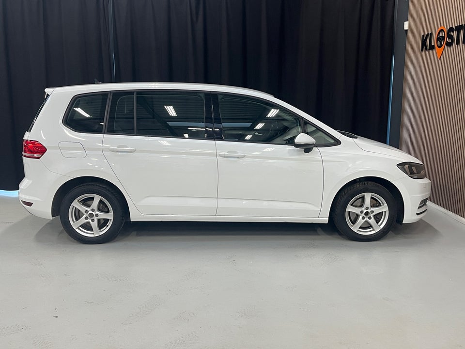 VW Touran 1,6 TDi 115 Comfortline 7prs 5d