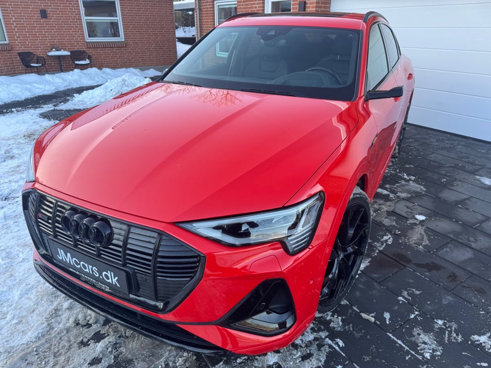 Audi e-tron 55 S-line Sportback quattro 5d