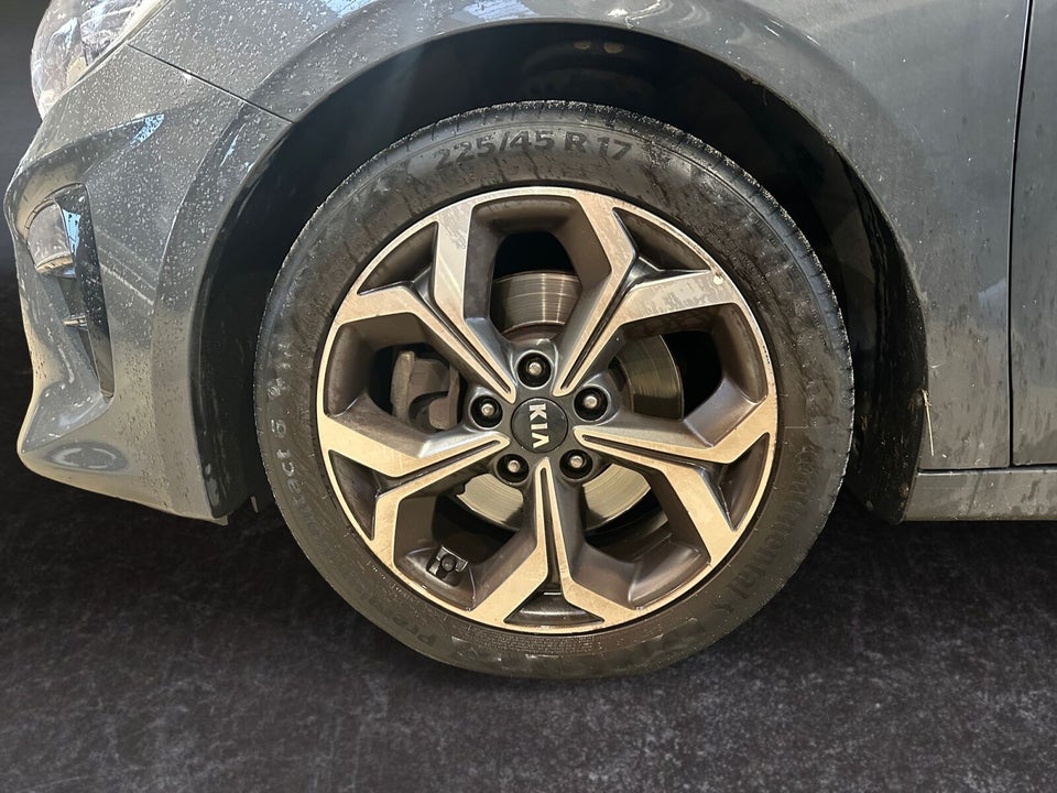 Kia Ceed 1,4 T-GDi GT-Line DCT 5d