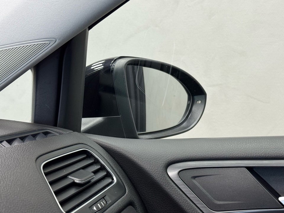 VW Golf VII 1,5 TSi 130 Comfortline Variant DSG 5d