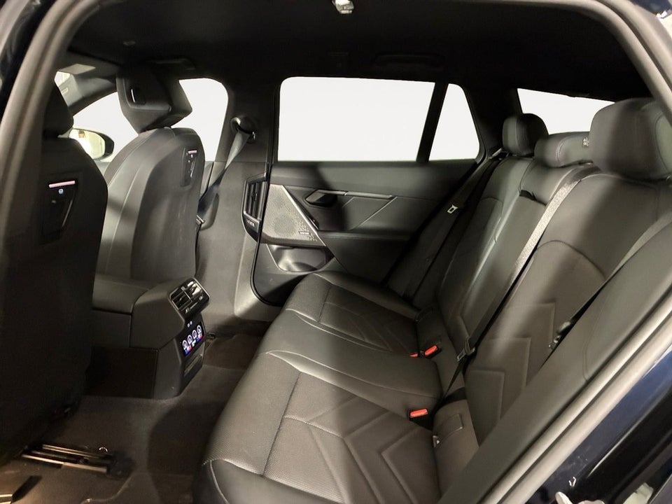 BMW i5 eDrive40 Touring Fully Charged M-Sport 5d