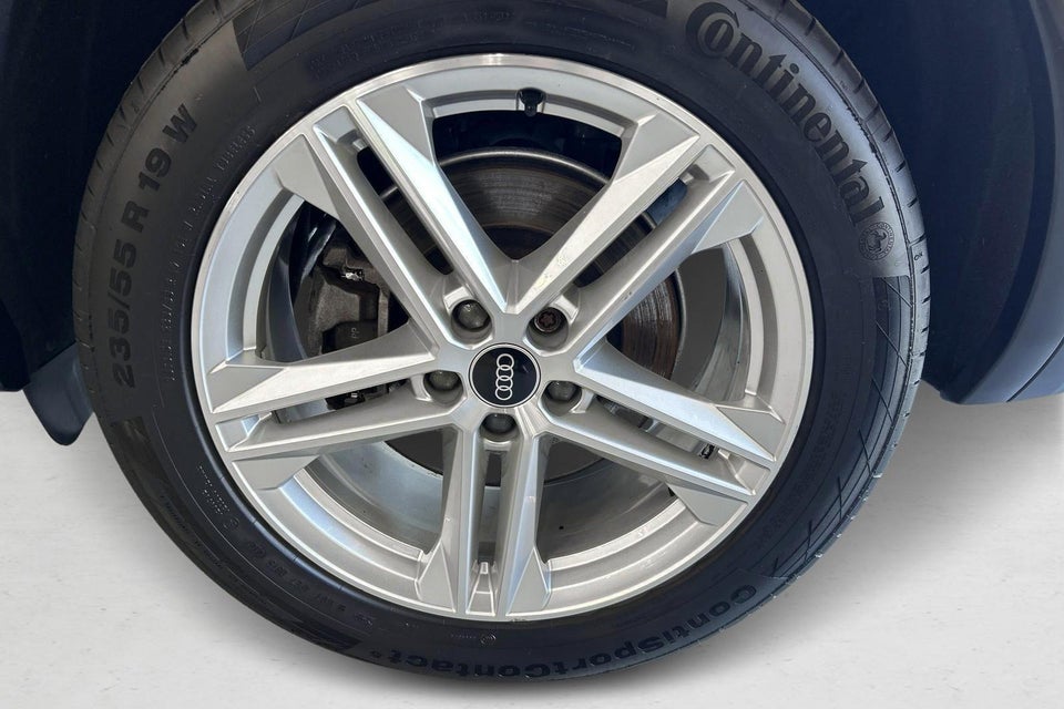 Audi Q5 50 TFSi e S-line quattro S-tr. 5d