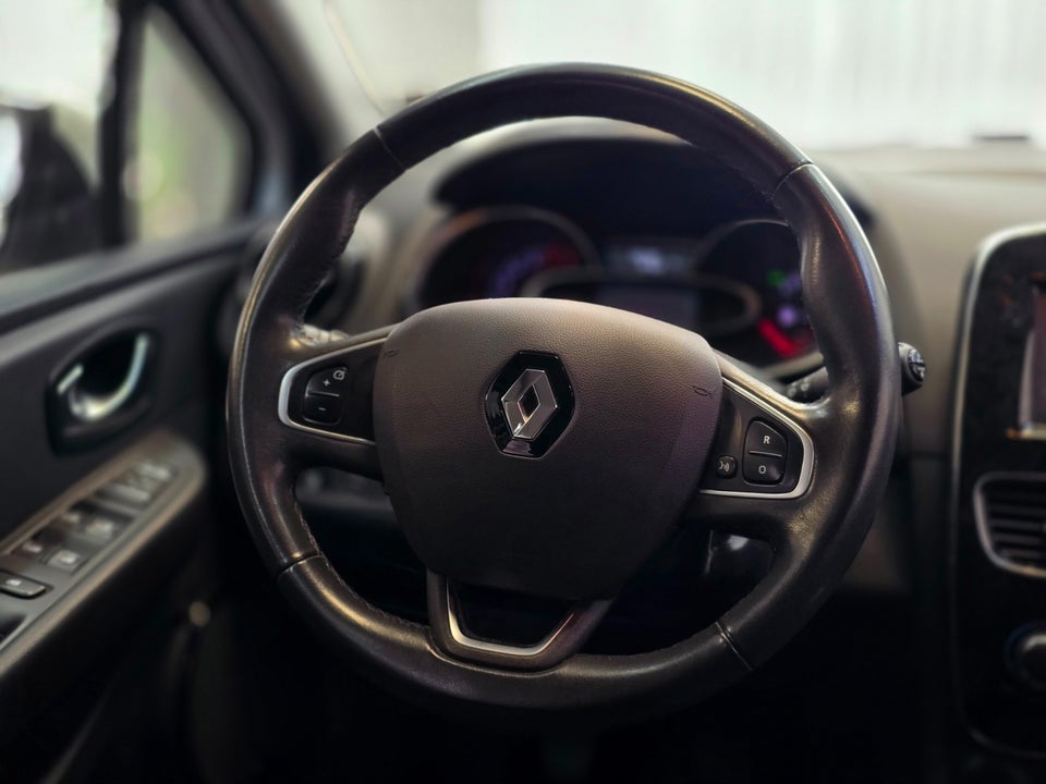 Renault Clio IV 0,9 TCe 90 Zen Sport Tourer 5d