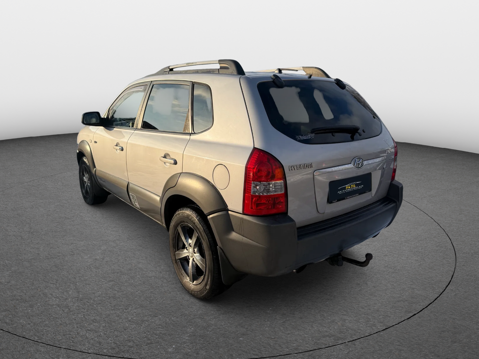 Hyundai Tucson 2,0 CRDi GLS 4WD Van 5d