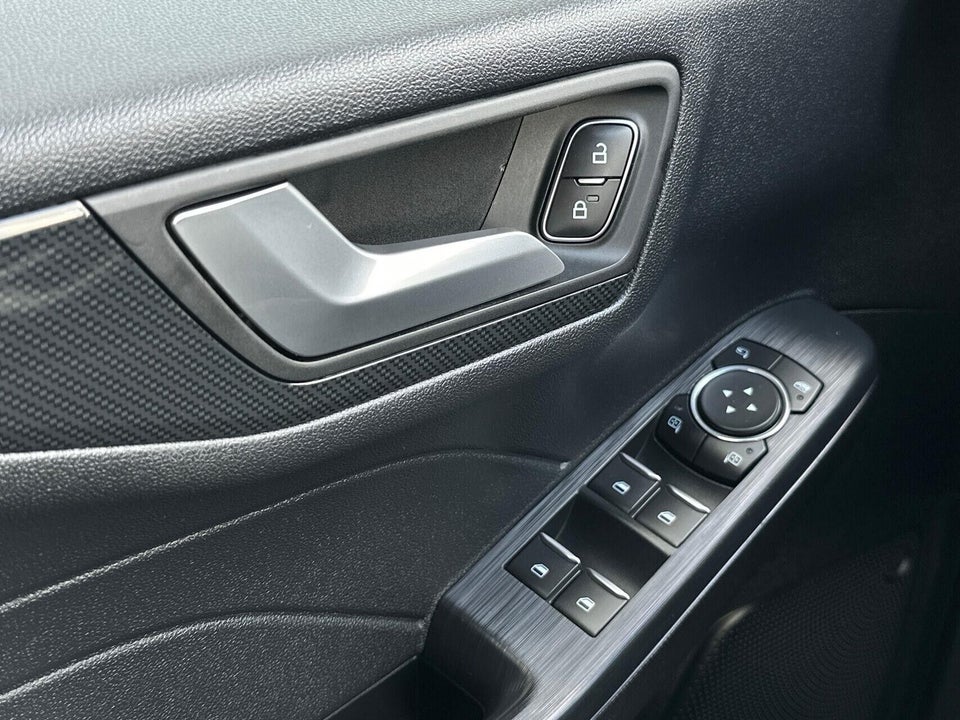 Ford Kuga 2,5 PHEV ST-Line X CVT 5d