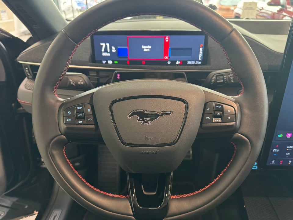 Ford Mustang Mach-E 98 Premium Extended Range AWD 5d