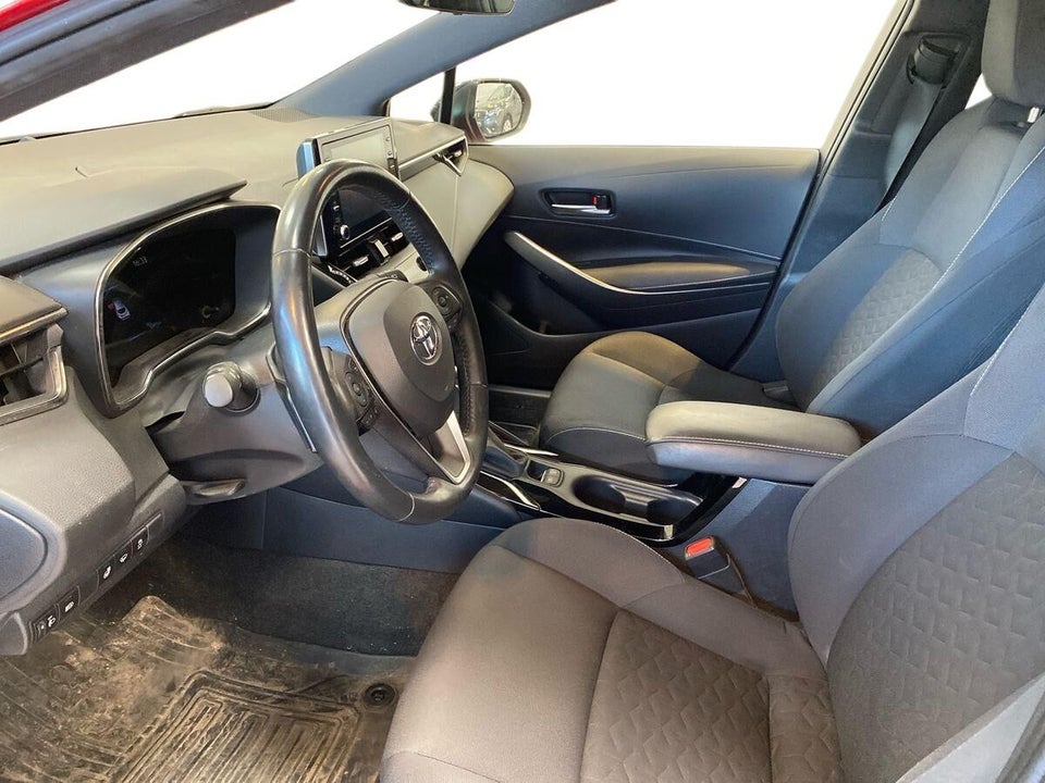 Toyota Corolla 1,8 Hybrid H3 Premium MDS 5d