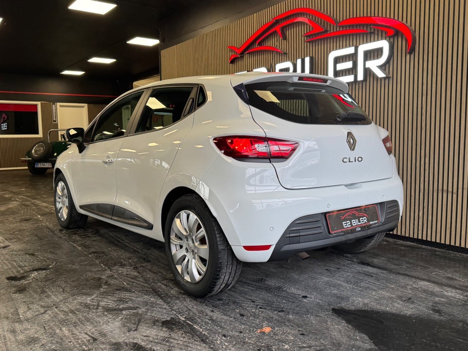 Renault Clio IV 0,9 TCe 75 Zen 5d
