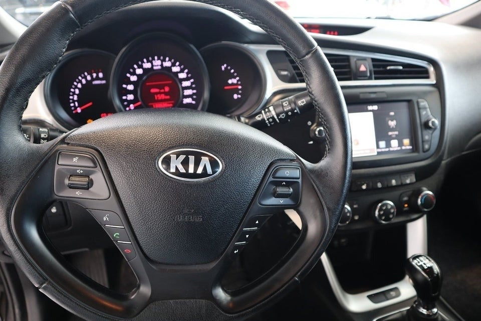 Kia Ceed 1,0 T-GDi Style Limited 5d