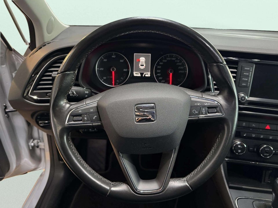 Seat Leon 1,6 TDi 110 Style DSG 5d