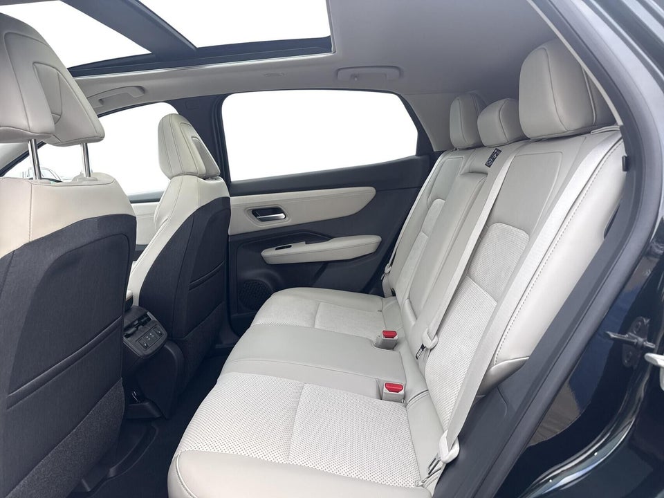 Nissan Ariya 87 Evolve 5d