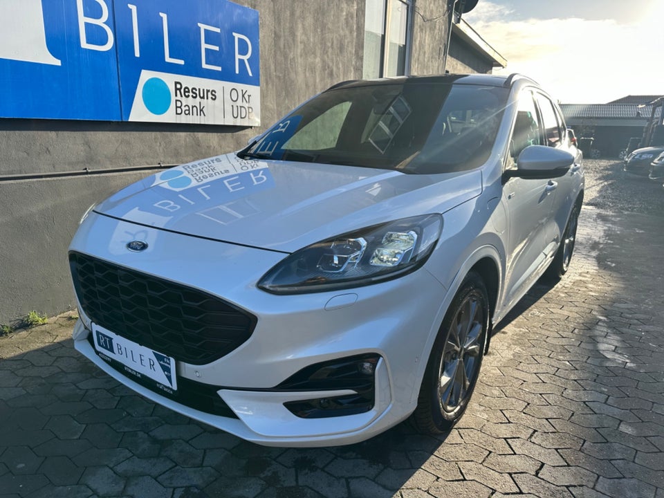 Ford Kuga 2,5 PHEV ST-Line X CVT 5d