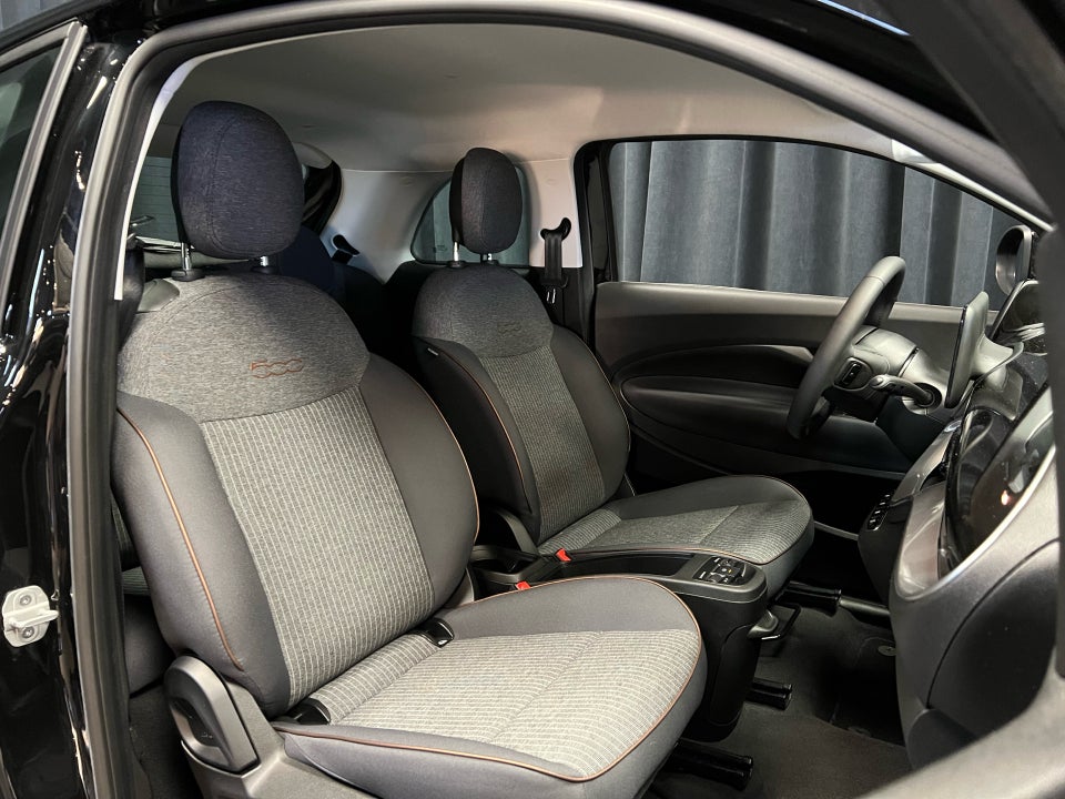 Fiat 500e 42 Icon 3d