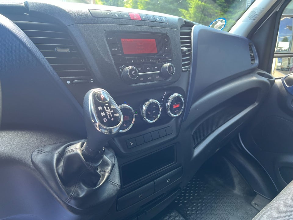 Iveco Daily 3,0 35C18 Alukasse m/lift AG8 2d