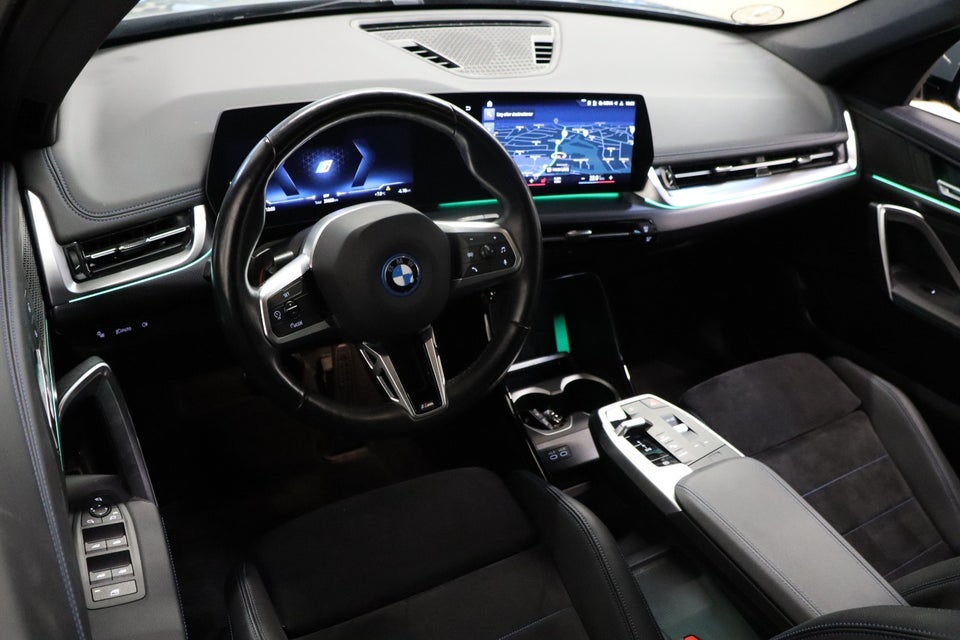BMW iX1 xDrive30 M-Sport Premium 5d