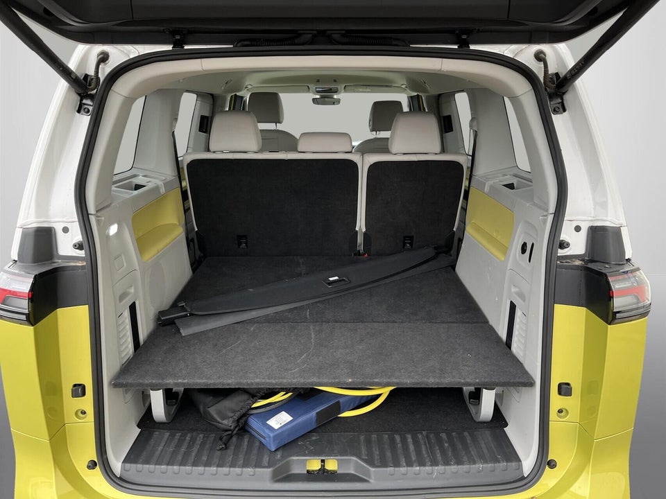 VW ID.Buzz 77 Pro SWB 5d