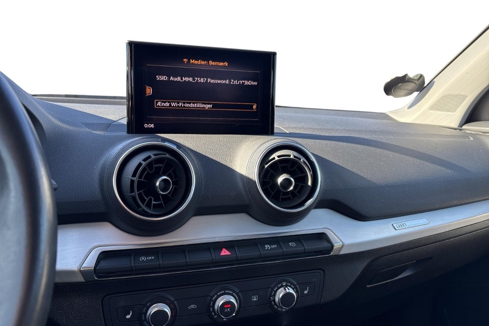 Audi Q2 35 TFSi Sport S-tr. 5d