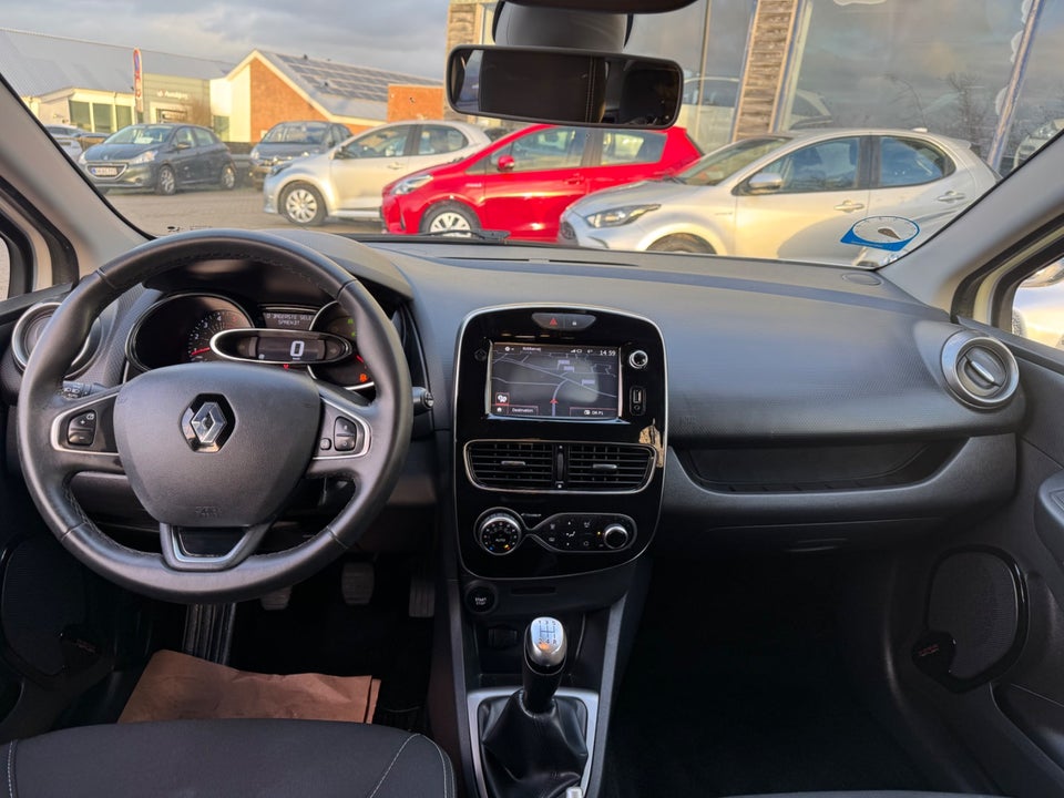 Renault Clio IV 1,5 dCi 90 Limited Sport Tourer 5d