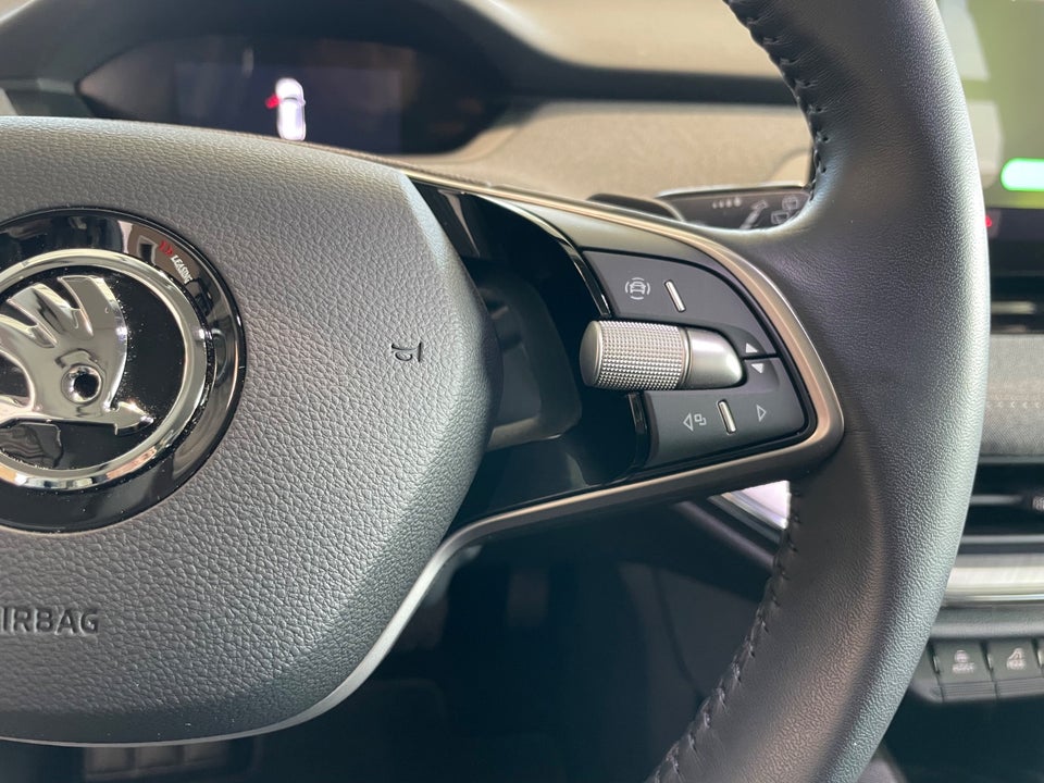 Skoda Enyaq 85 iV Premium 5d