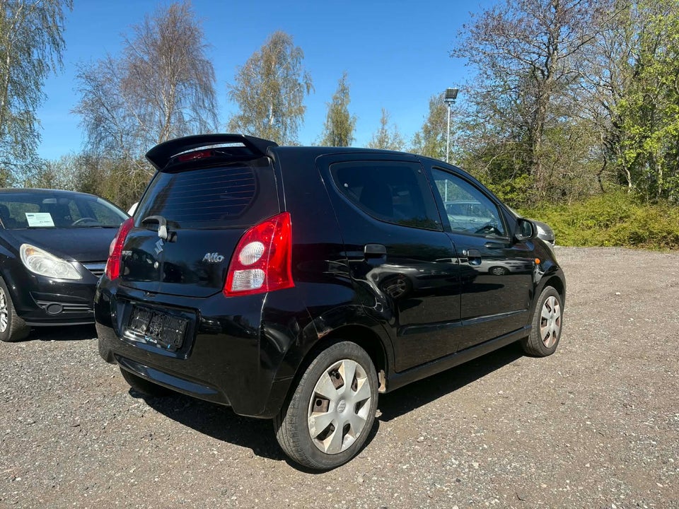 Suzuki Splash 1,0 GL 5d
