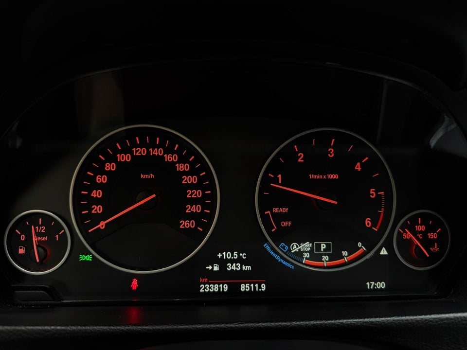 BMW 320d 2,0 Touring aut. 5d