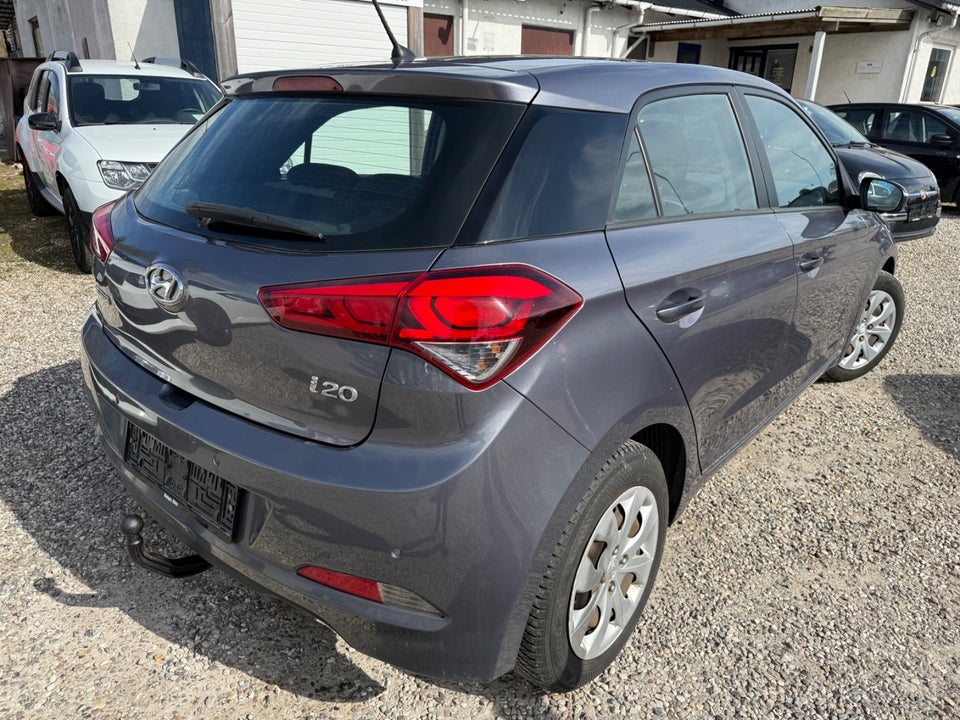 Hyundai i20 1,25 Trend 5d