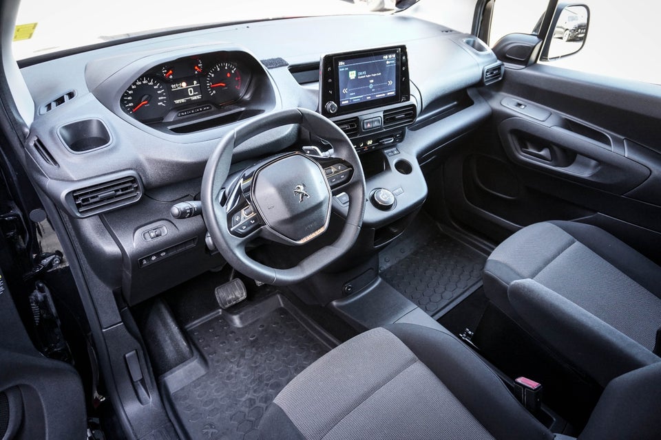 Peugeot Partner 1,5 BlueHDi 130 L2V2 Plus EAT8 Van