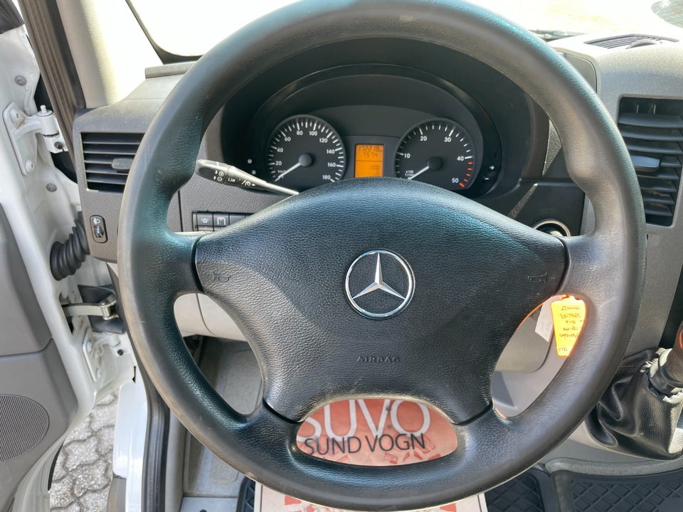 Mercedes Sprinter 516 2,2 CDi R3 Mandskabsvogn m/lad 4d