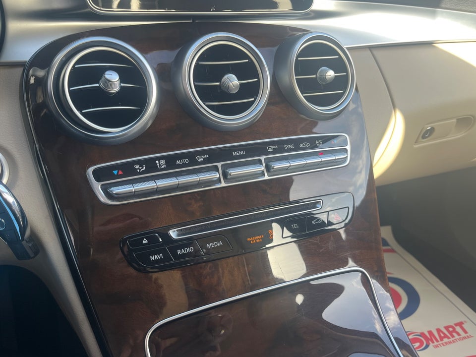 Mercedes C200 2,0 aut. 4d