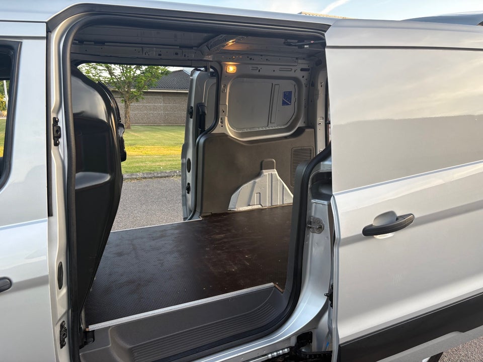 Ford Transit Connect 1,5 EcoBlue Active aut. lang