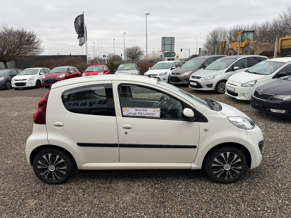 Peugeot 107 1,0 Active 5d