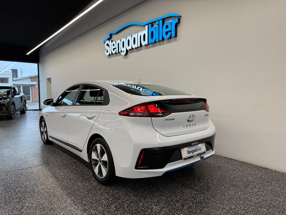 Hyundai Ioniq 1,6 PHEV Premium DCT 5d