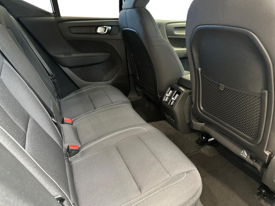 Volvo XC40 ReCharge Extended Range Core 5d