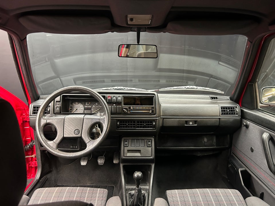 VW Golf II 1,8 GTi 5d