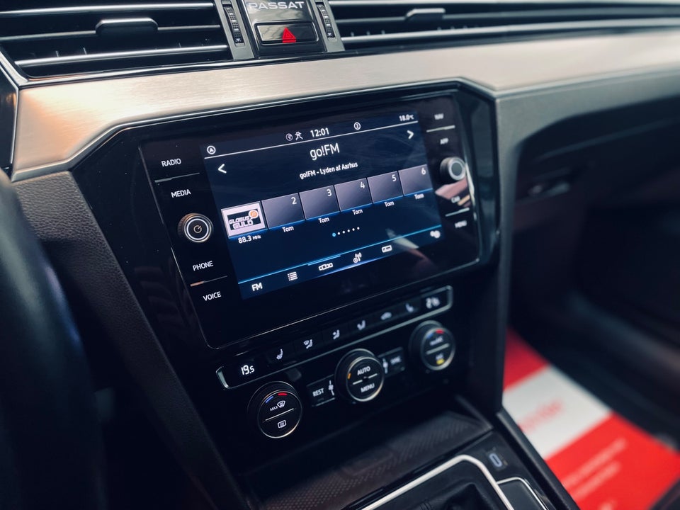 VW Passat 1,5 TSi 150 Elegance Variant DSG 5d