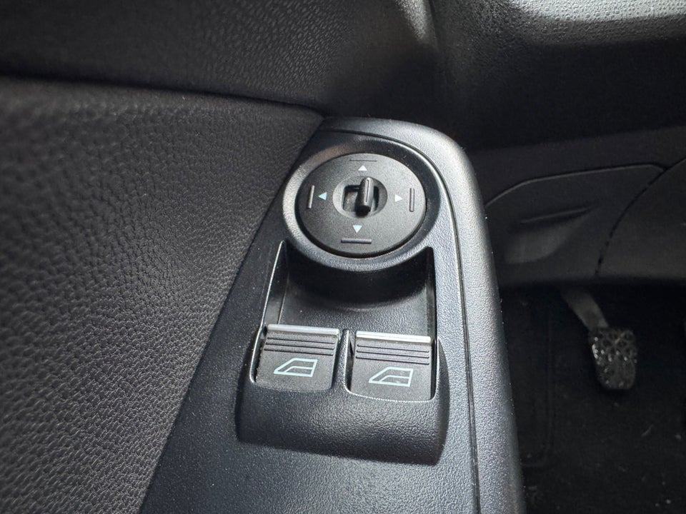 Ford Fiesta 1,0 65 Trend 5d